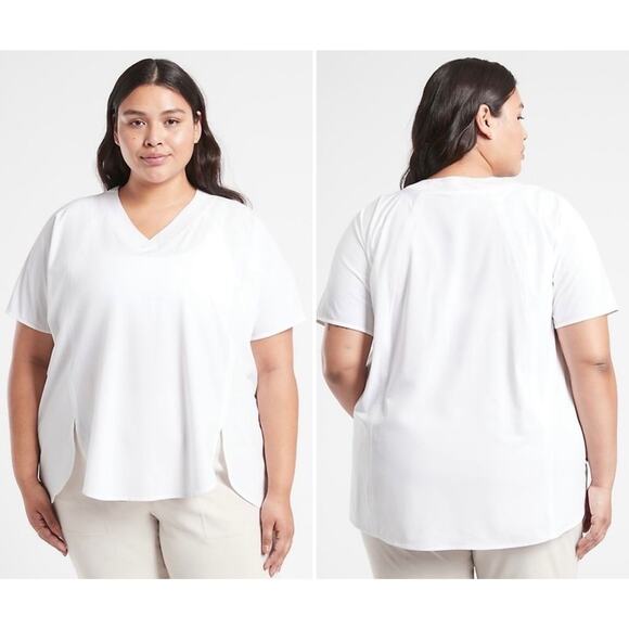 ATHLETA Shirt Womens Size 1X White V-Neck Scrub Top Athleisure Athletic Nursing - Picture 1 of 8